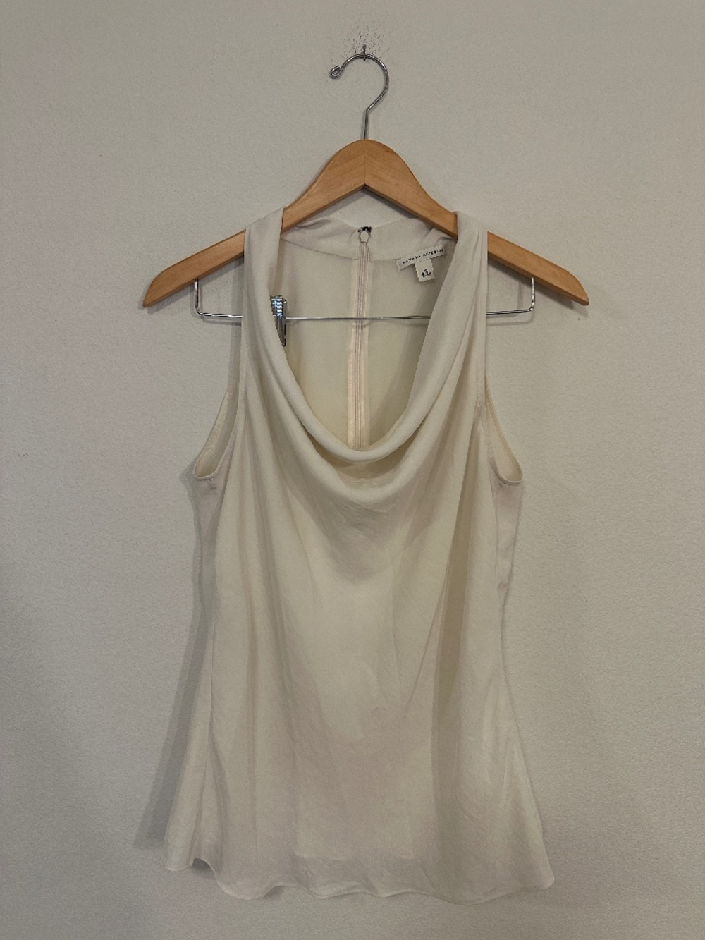 Banana Republic Ivory Cowl Neck Sleeveless Blouse Women's 10 Polyester